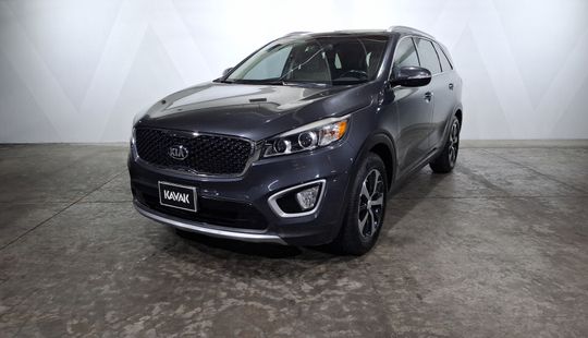 Kia • Sorento