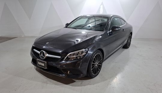 Mercedes Benz • Clase C