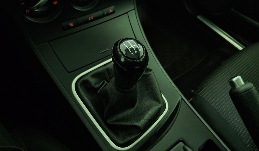 Mazda 3 1.6 V BT Sedan 2014