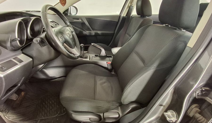Mazda 3 1.6 V BT Sedan 2014