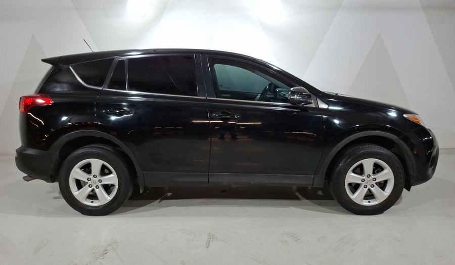 Toyota Rav4 2.5 XLE AT Suv 2013