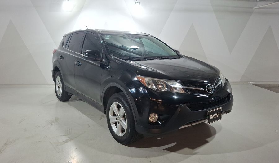 Toyota Rav4 2.5 XLE AT Suv 2013