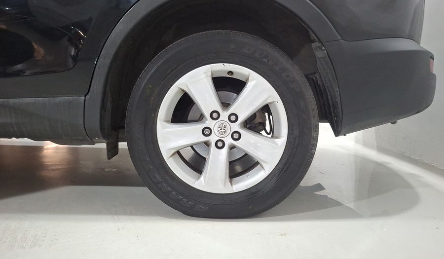 Toyota Rav4 2.5 XLE AT Suv 2013