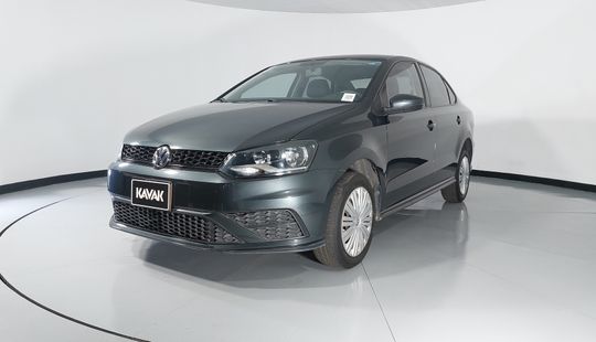 Volkswagen • Vento