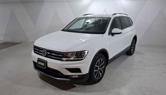 Volkswagen • Tiguan