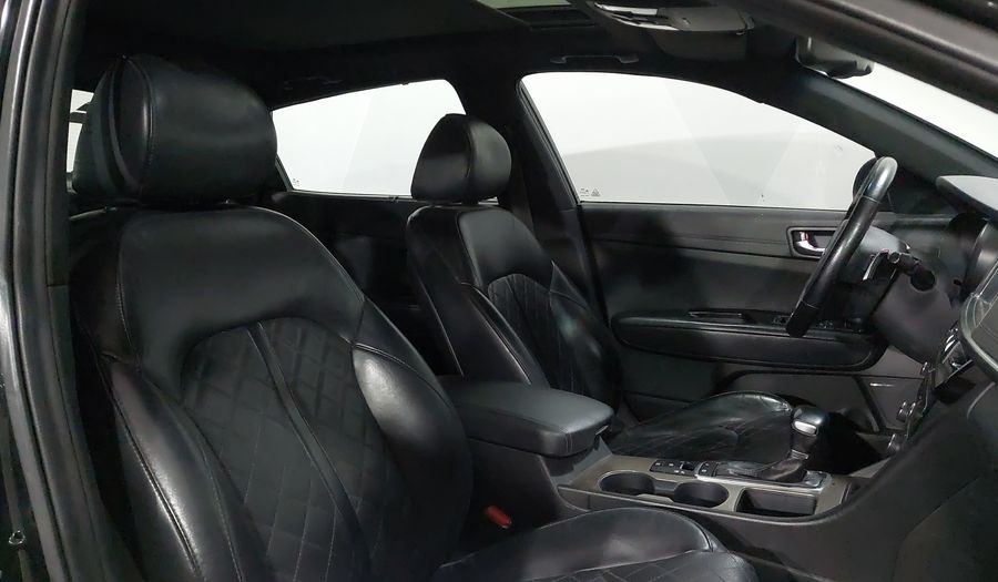 Kia Optima 2.0 TURBO GDI SXL AT Sedan 2016