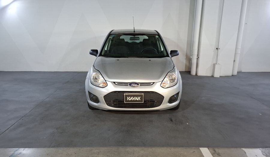 Ford Fiesta 1.6 FIESTA IKON HATCH AMBIENTE A/A MT Hatchback 2015