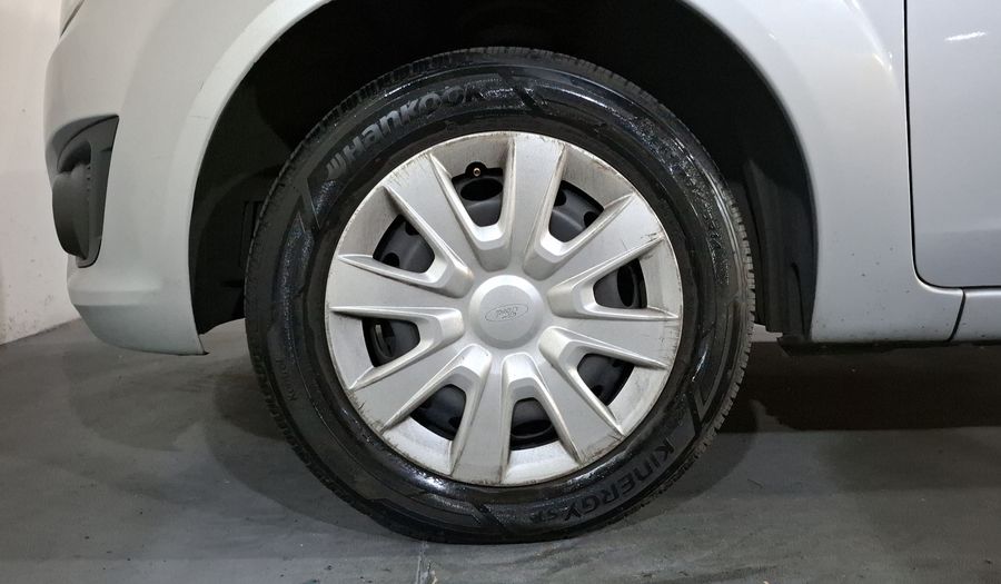 Ford Fiesta 1.6 FIESTA IKON HATCH AMBIENTE A/A MT Hatchback 2015