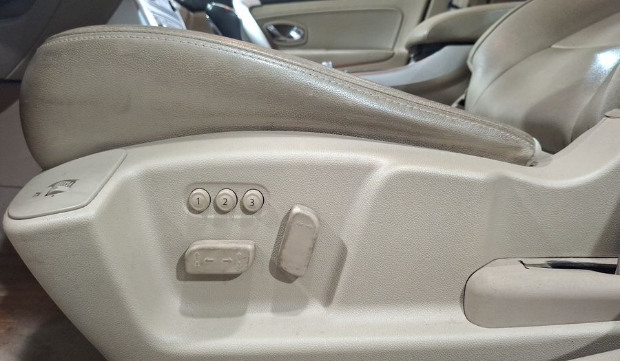 Renault Safrane 3.5 PRIVILEGE AT Sedan 2014