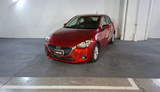 Mazda • Mazda 2