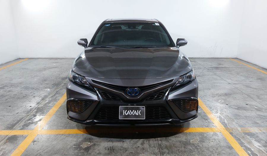 Toyota Camry 2.5 HEV SE AUTO Sedan 2023