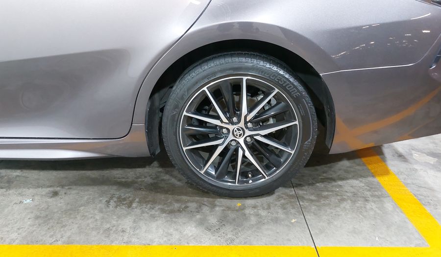 Toyota Camry 2.5 HEV SE AUTO Sedan 2023