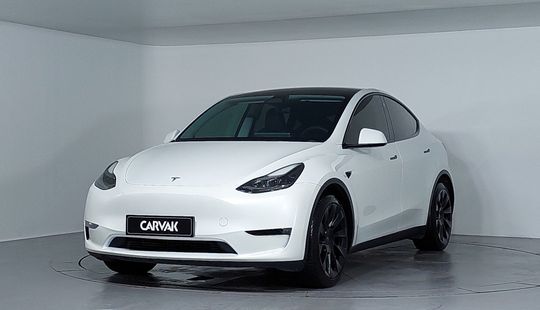 Tesla • Model Y