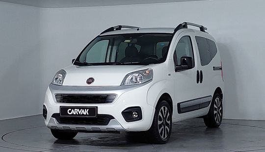 Fiat • Fiorino Combi