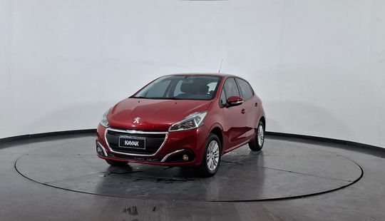 Peugeot • 208