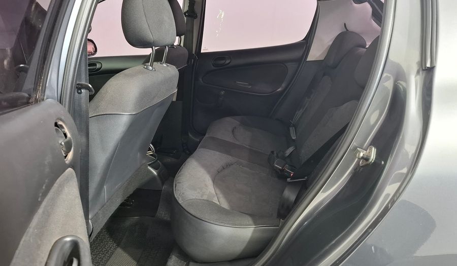 Peugeot 207 COMPACT XS 1.9D Hatchback 2010