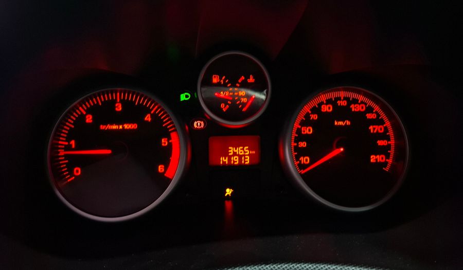 Peugeot 207 COMPACT XS 1.9D Hatchback 2010