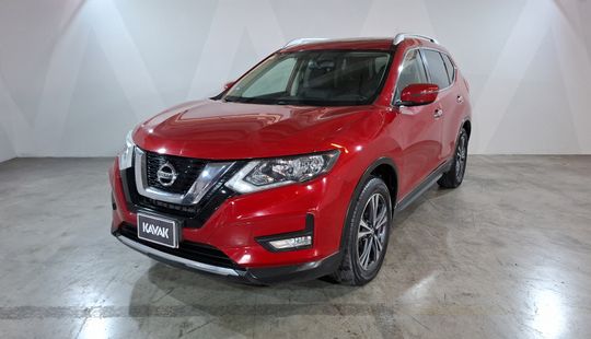Nissan • X-Trail