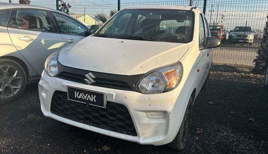 Suzuki • Alto