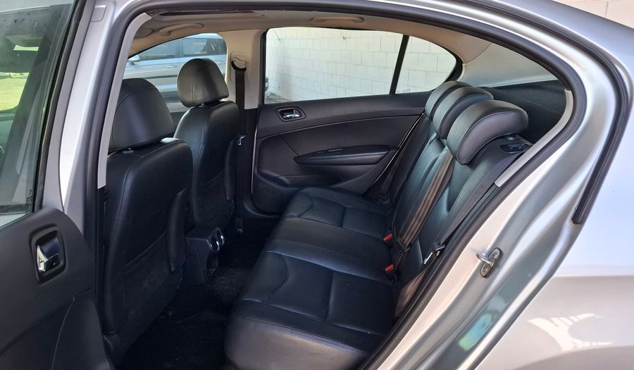 Peugeot 408 2.0 16V ALLURE+ TRIPTRONIC Sedan 2015
