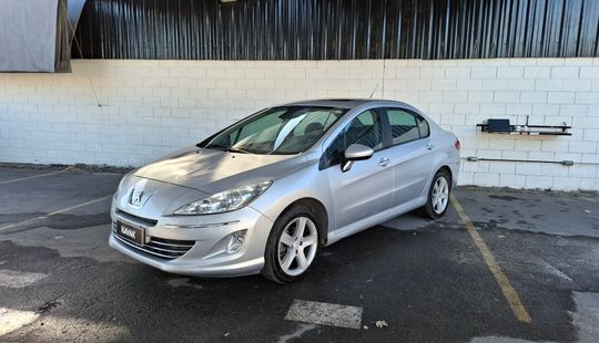 Peugeot • 408