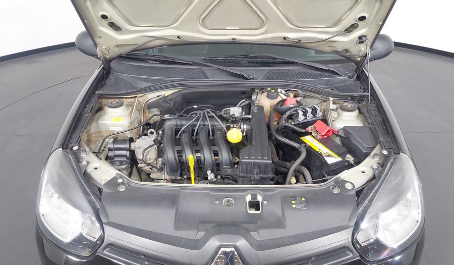 Renault Clio AUTHENTIQUE Hatchback 2015