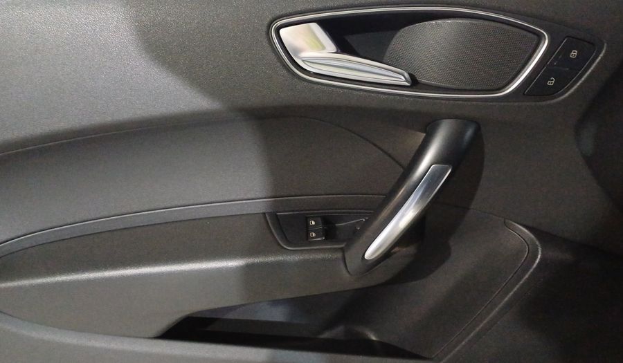 Audi A1 1.4 TFSI EGO S TRONIC Hatchback 2012