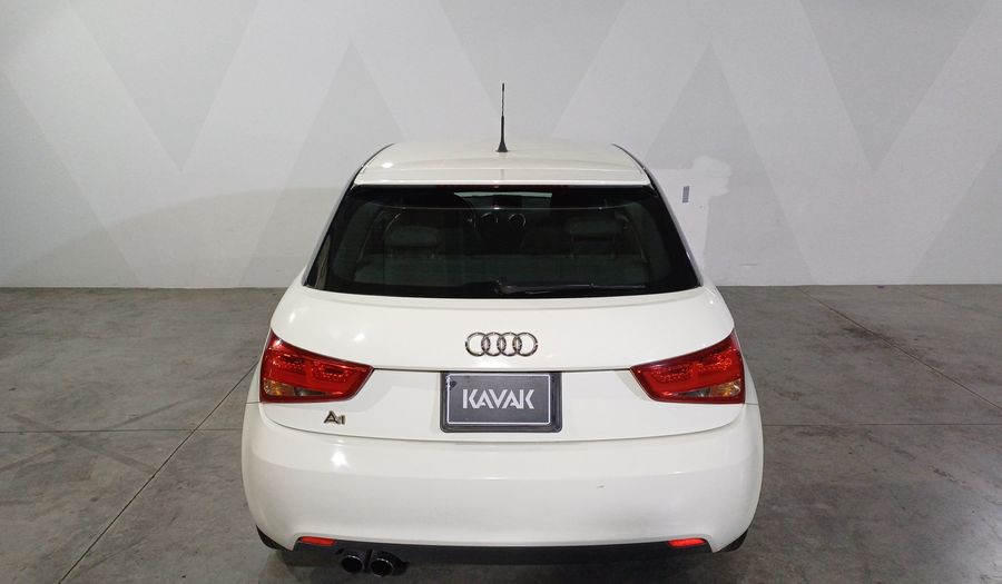 Audi A1 1.4 TFSI EGO S TRONIC Hatchback 2012