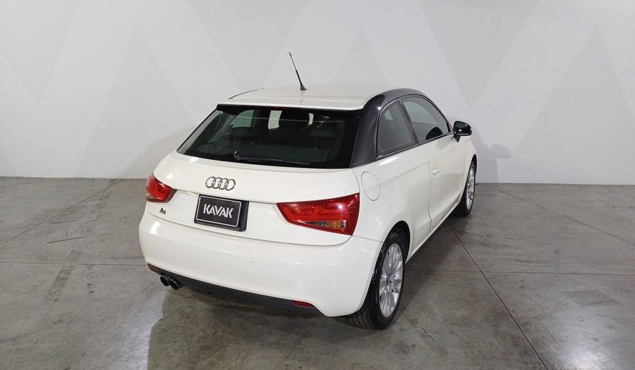 Audi A1 1.4 TFSI EGO S TRONIC Hatchback 2012