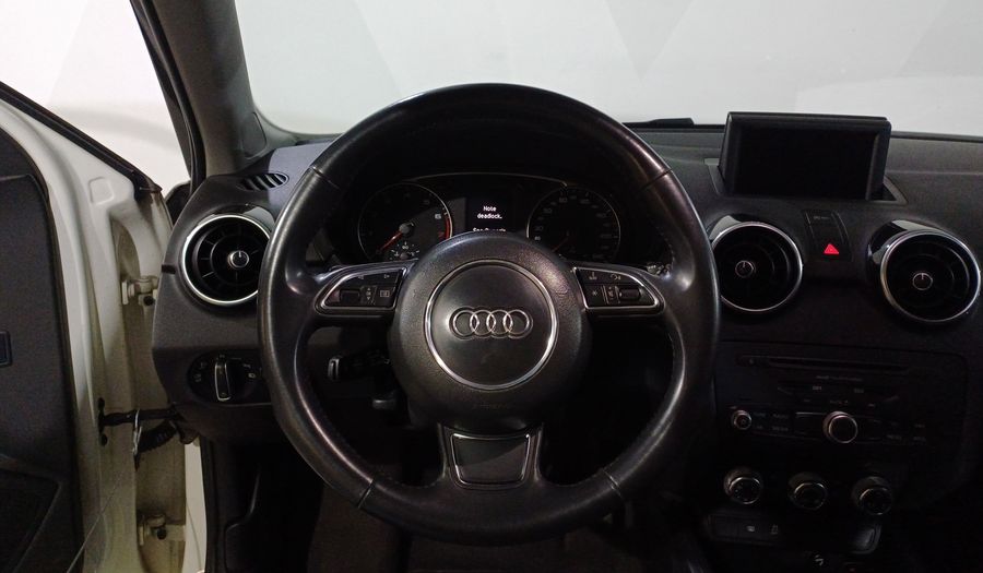 Audi A1 1.4 TFSI EGO S TRONIC Hatchback 2012