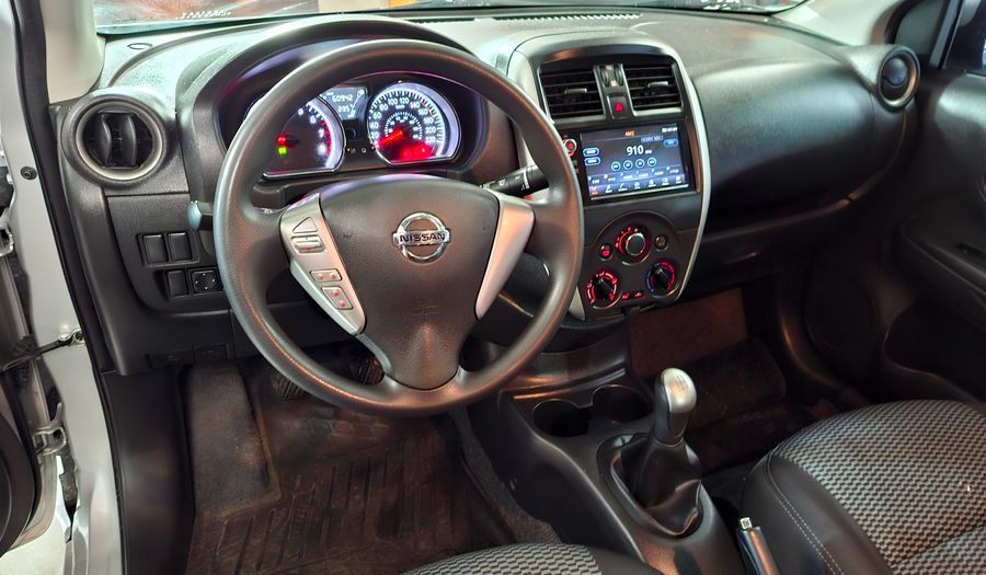 Nissan Versa 1.6 ADVANCE Sedan 2020