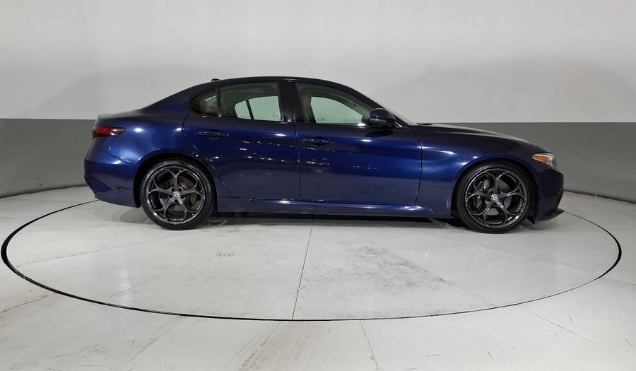 Alfa Romeo Giulia 2.0 TI Sedan 2017
