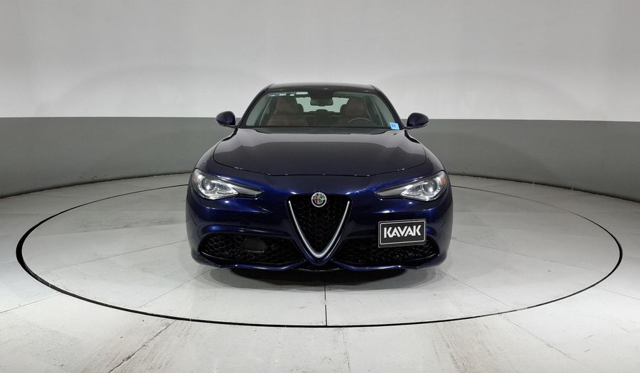 Alfa Romeo Giulia 2.0 TI Sedan 2017