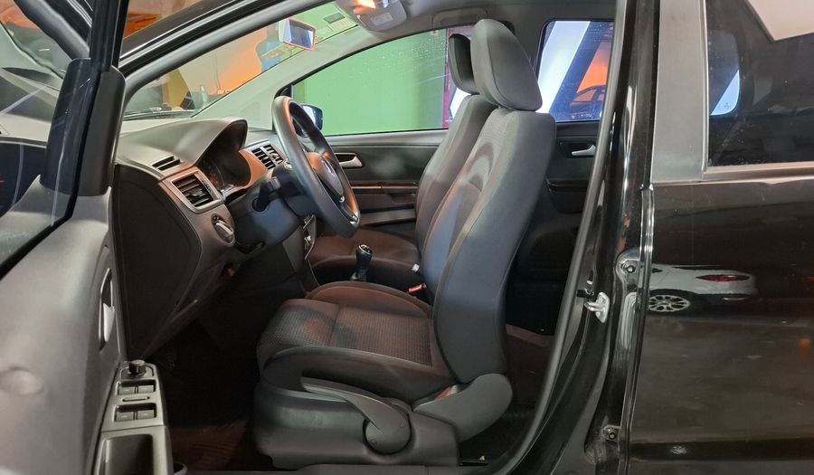 Volkswagen Fox 1.6 CONNECT Hatchback 2019