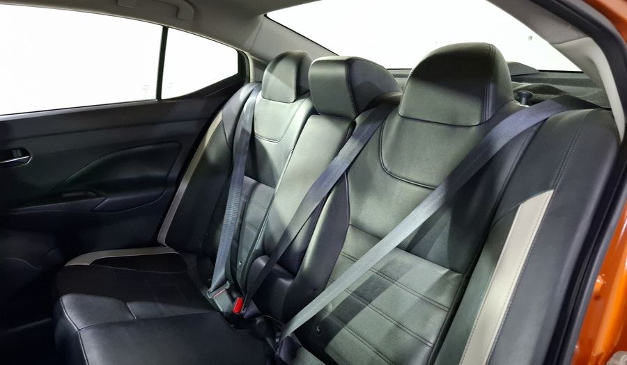 Nissan Versa 1.6 EXCLUSIVE CVT Sedan 2021