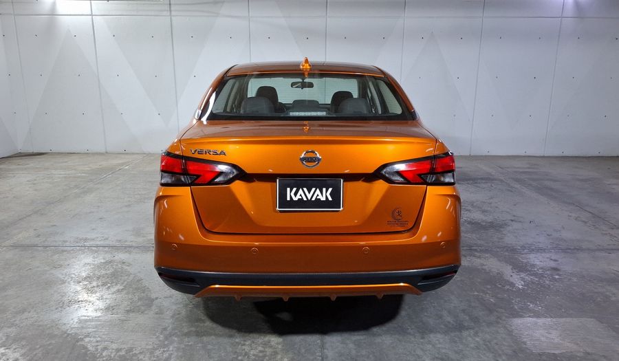 Nissan Versa 1.6 EXCLUSIVE CVT Sedan 2021