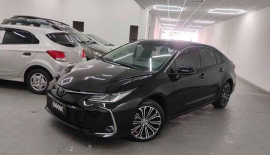 Toyota • Corolla