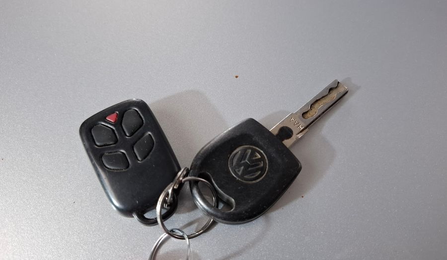 Volkswagen Gol 1.4 POWER (+DA+AA) Hatchback 2011