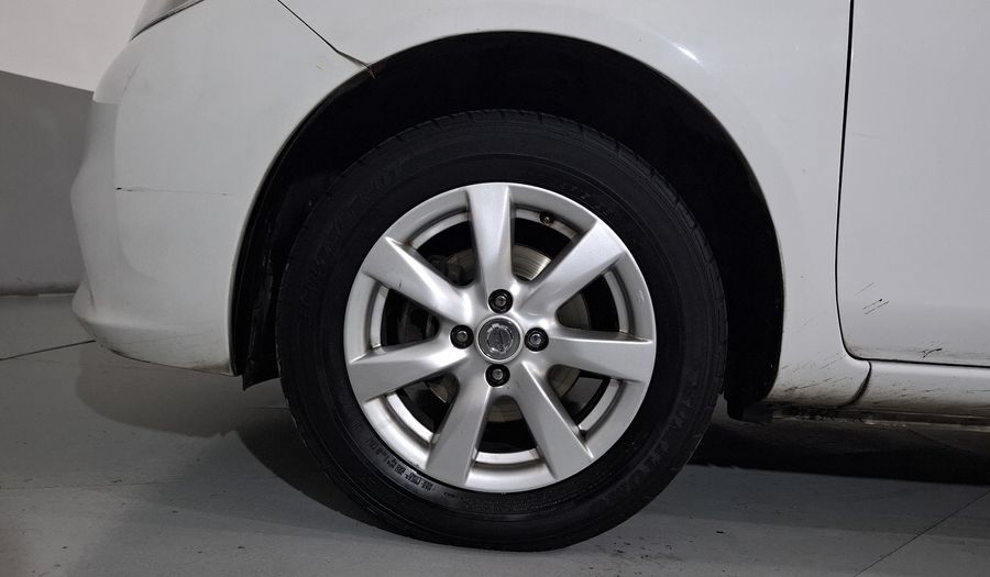 Nissan Versa 1.6 ADVANCE TM AC Sedan 2013