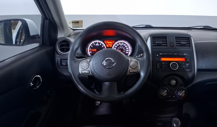 Nissan Versa 1.6 ADVANCE TM AC Sedan 2013