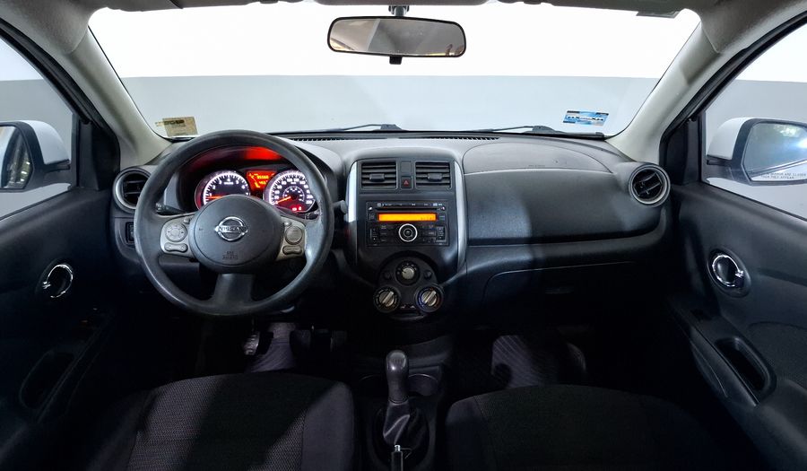 Nissan Versa 1.6 ADVANCE TM AC Sedan 2013