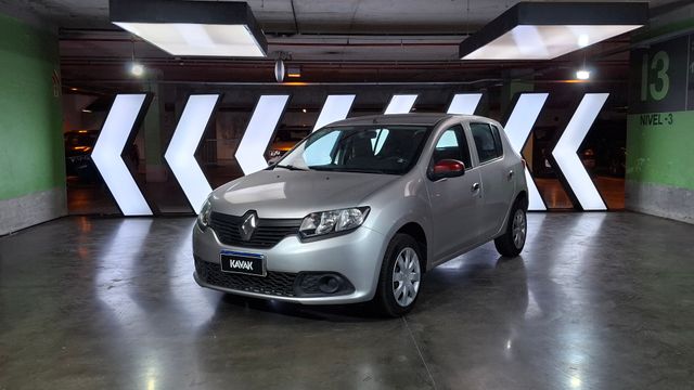 Renault • Sandero