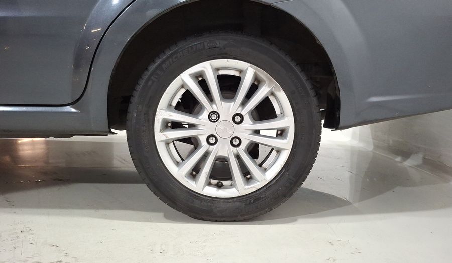 Chevrolet Aveo 1.6 AT C Sedan 2013