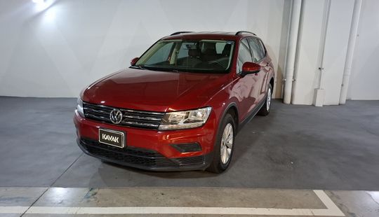 Volkswagen • Tiguan