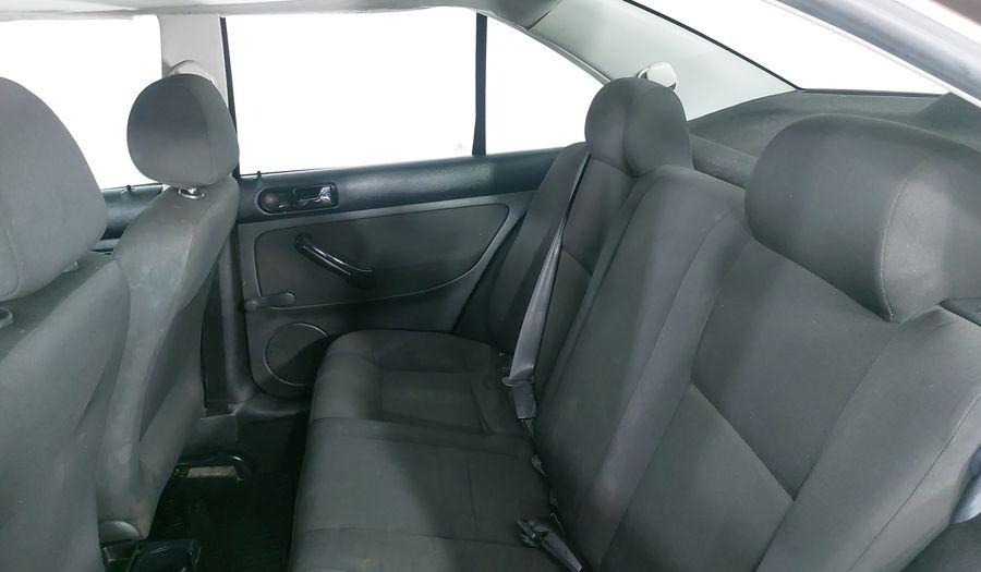 Volkswagen Jetta Clasico 2.0 CL TIPTRONIC Sedan 2015