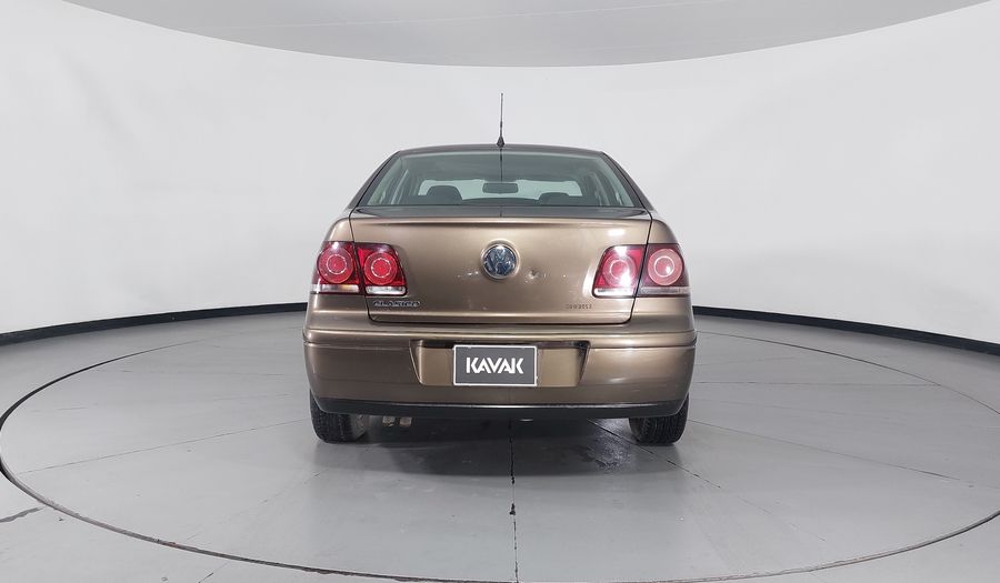 Volkswagen Jetta Clasico 2.0 CL TIPTRONIC Sedan 2015