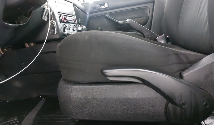 Volkswagen Jetta Clasico 2.0 CL TIPTRONIC Sedan 2015