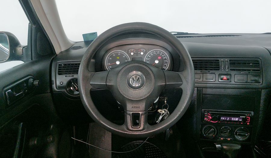 Volkswagen Jetta Clasico 2.0 CL TIPTRONIC Sedan 2015