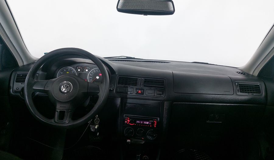 Volkswagen Jetta Clasico 2.0 CL TIPTRONIC Sedan 2015