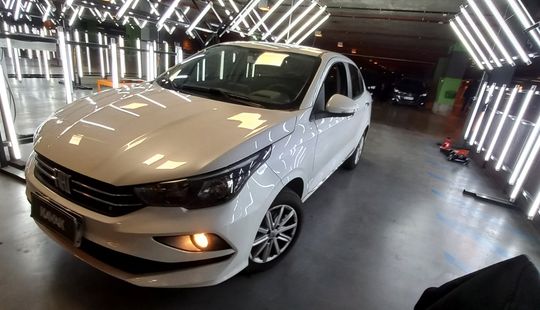 Fiat • Cronos